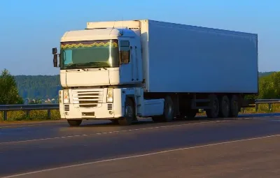 İzmir ile Selamsız Arası Öğrenci Eşyası Taşıma